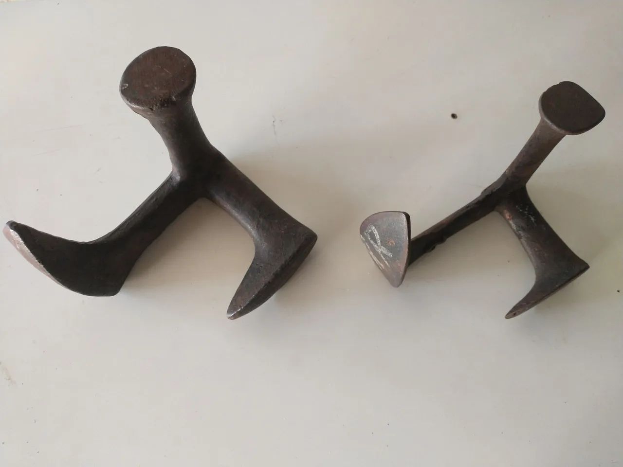 Pé de Ferro N. 2/4 R$.100, Cada. - Foto 6