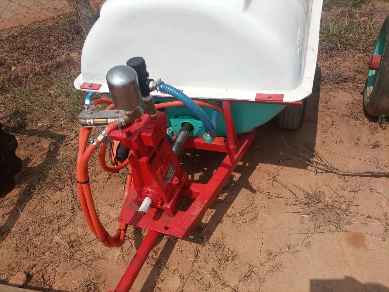 Pulverizador cafeeiro KO 700 lts. - Foto 3