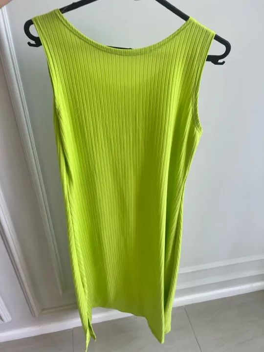 Vestido verde neon - tamanho M - Foto 2