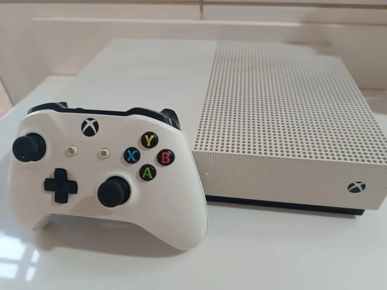 Xbox One S - Console de Vídeo Game - Foto 3