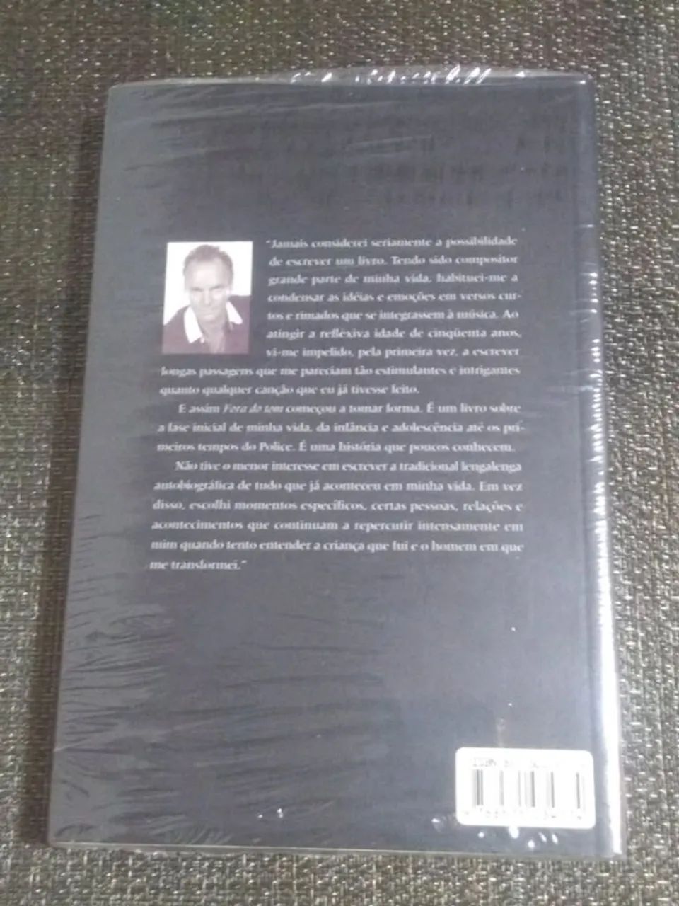 Fora do Tom - Sting (autobiografia) Novo, lacrado - Foto 2