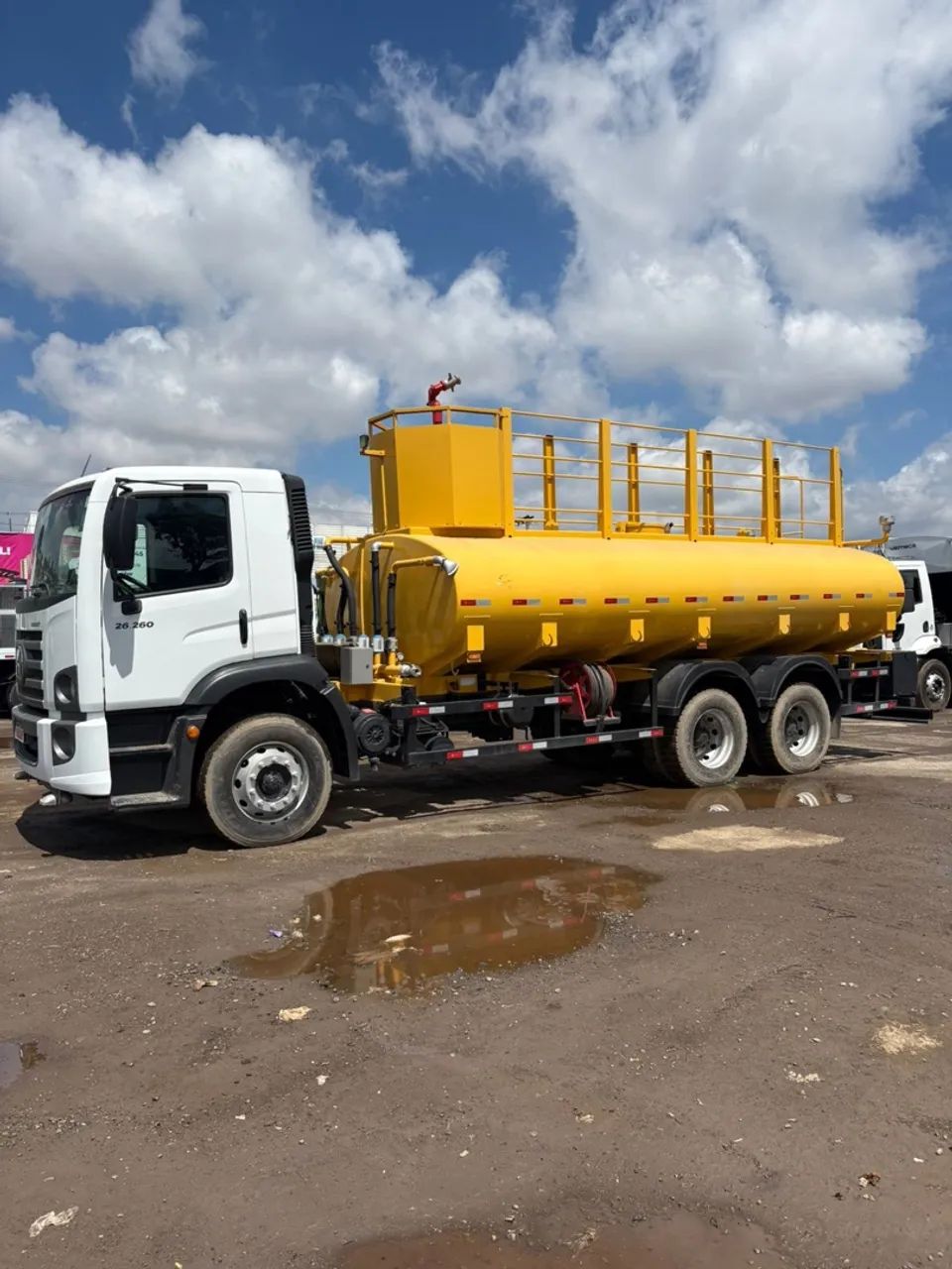 Vw 26-260 2022 6x4 Pipa 15 mil litros  - Foto 3