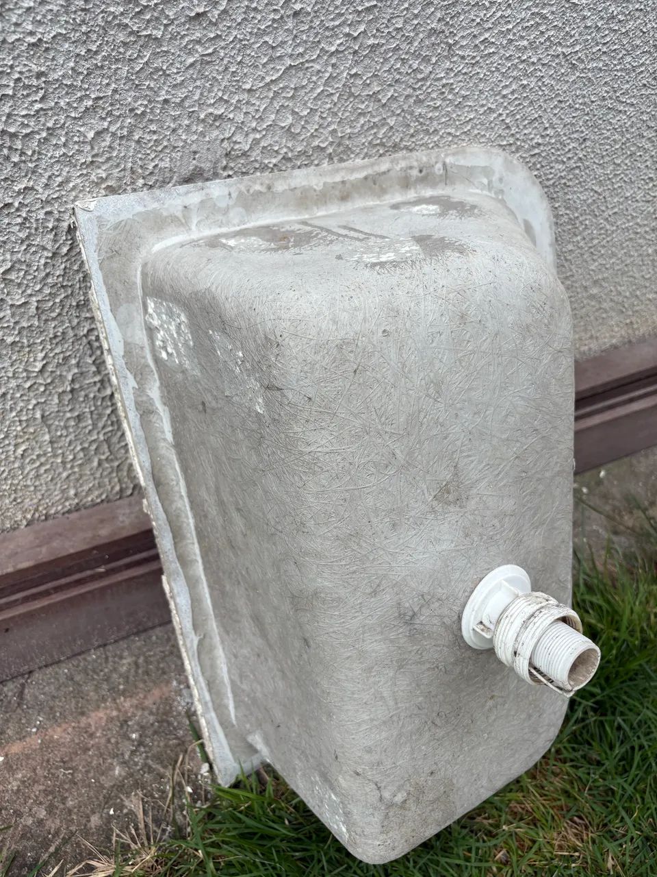 Tanque64739441762690123