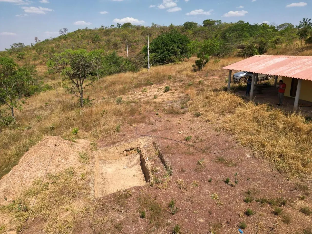 Chácara à Venda, entorno de Brasilia, 20.000m2, Casa 2 Quartos(1S)