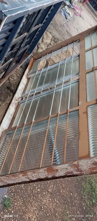 Janela de 1×2 130 reais cada janela de ferro 1.10×2.20 200 reais  - Foto 4