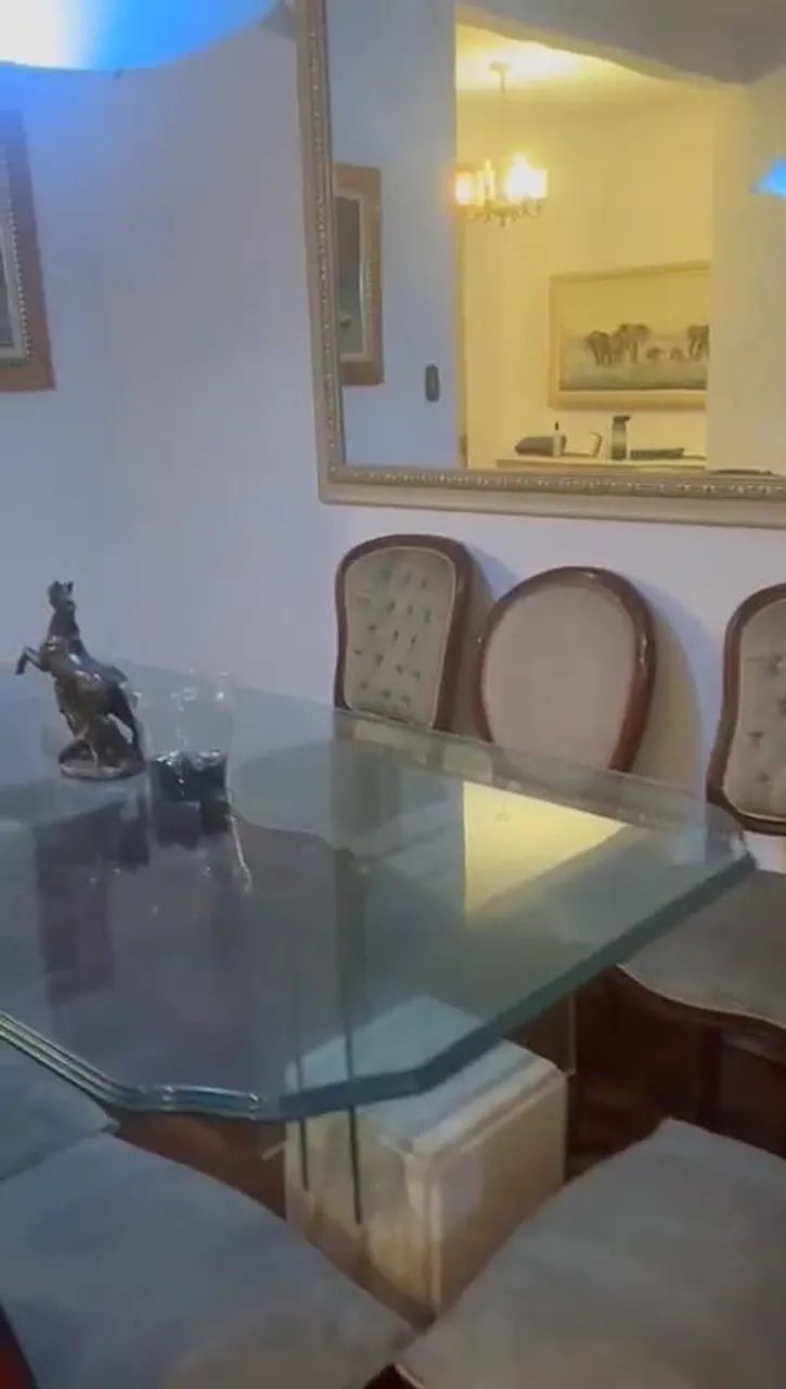 Mesa de jantar de vidro 1x1.80 - Foto 2