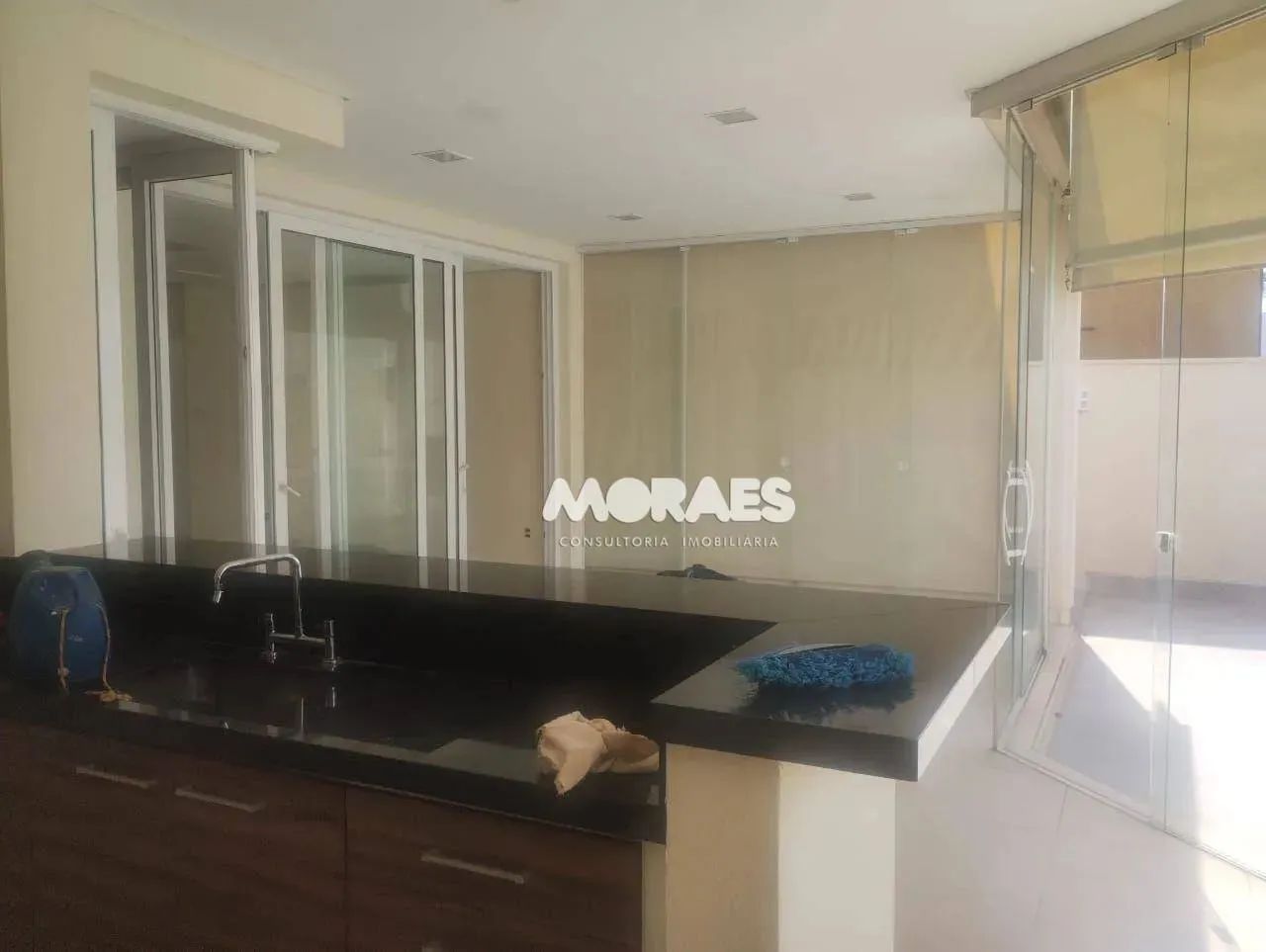 Casa em Condomínio Fechado com 4 suítes para alugar, 420 m² por R$ 9.800/mês - Residencial - Foto 5