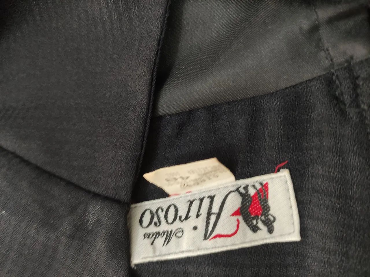 Vestido preto elegante - Foto 5