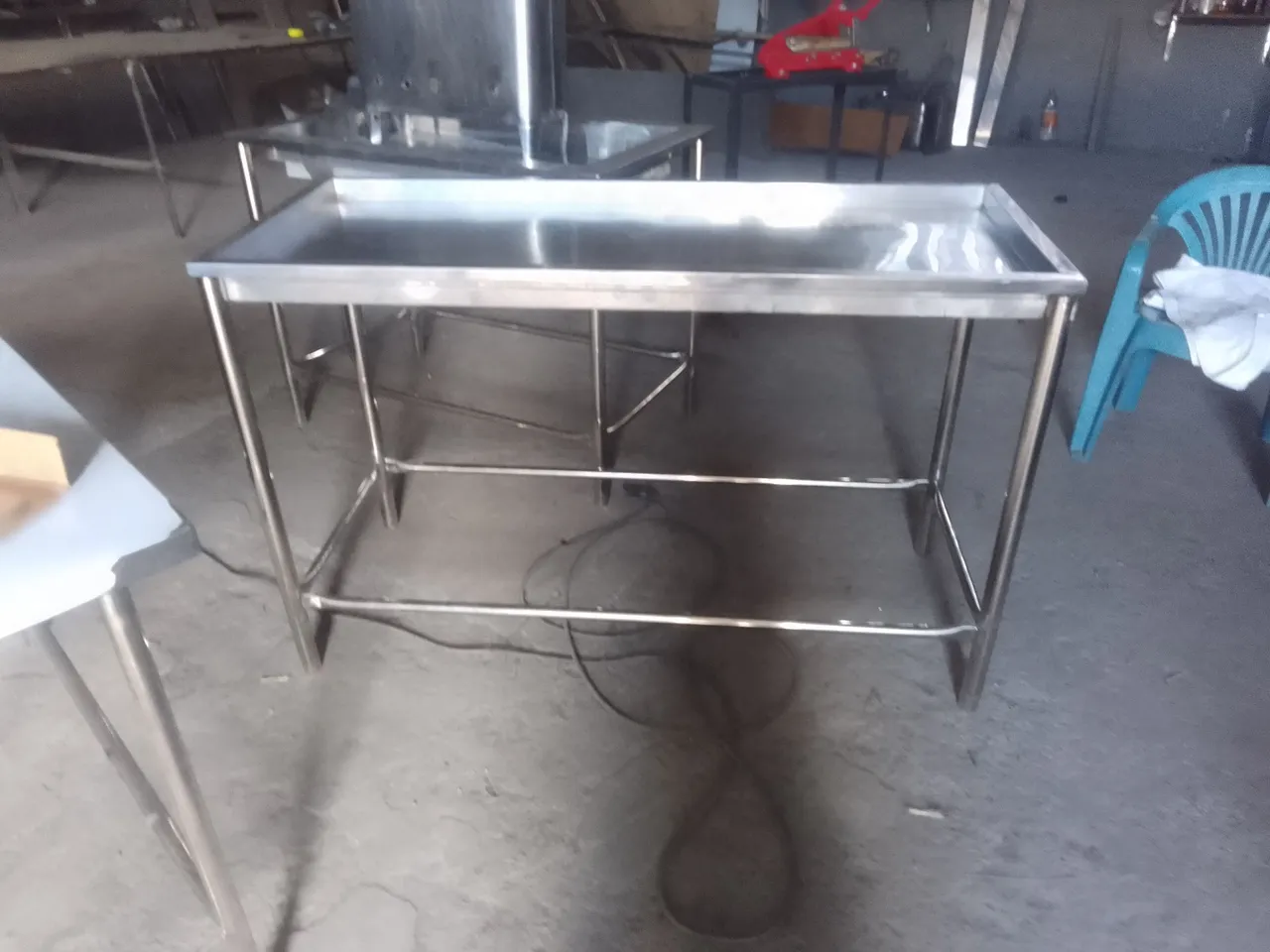Mesa em aço inox para cozinha industrial