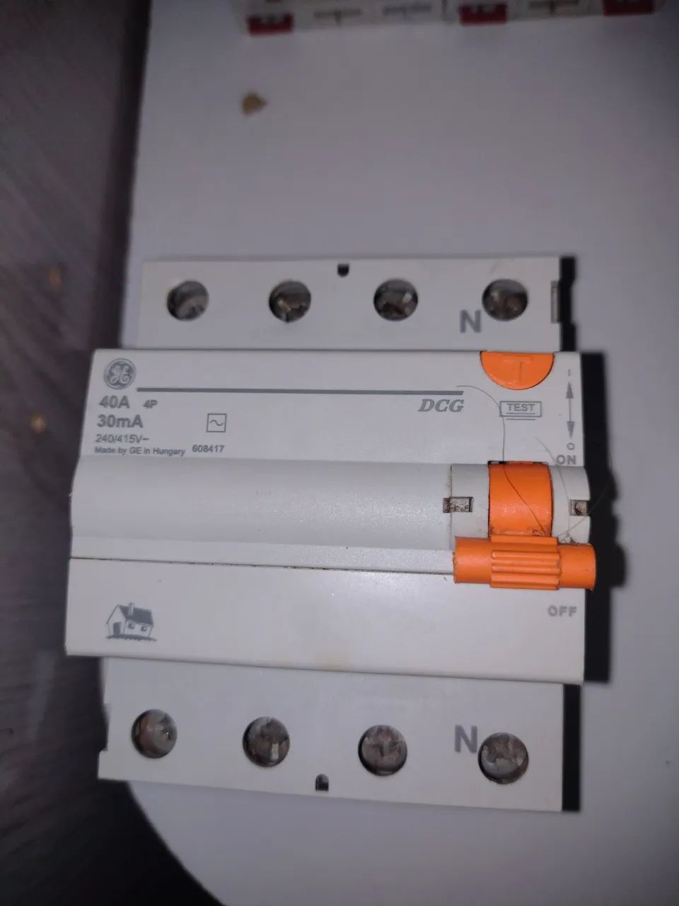 Disjuntores 64842067600257123