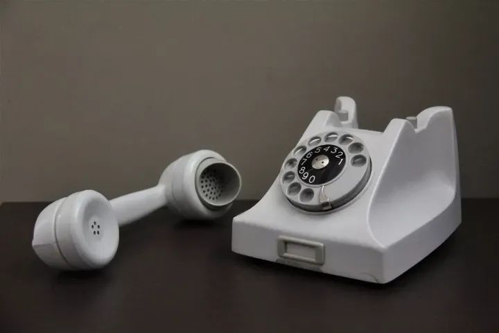 Telefone Ericson LM - CTB - Baquelite Rara Cor Gelo - Anos 30  - Foto 2