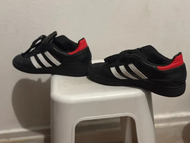 Adidas Busenitz Pro Black Red - Prince of the Streets