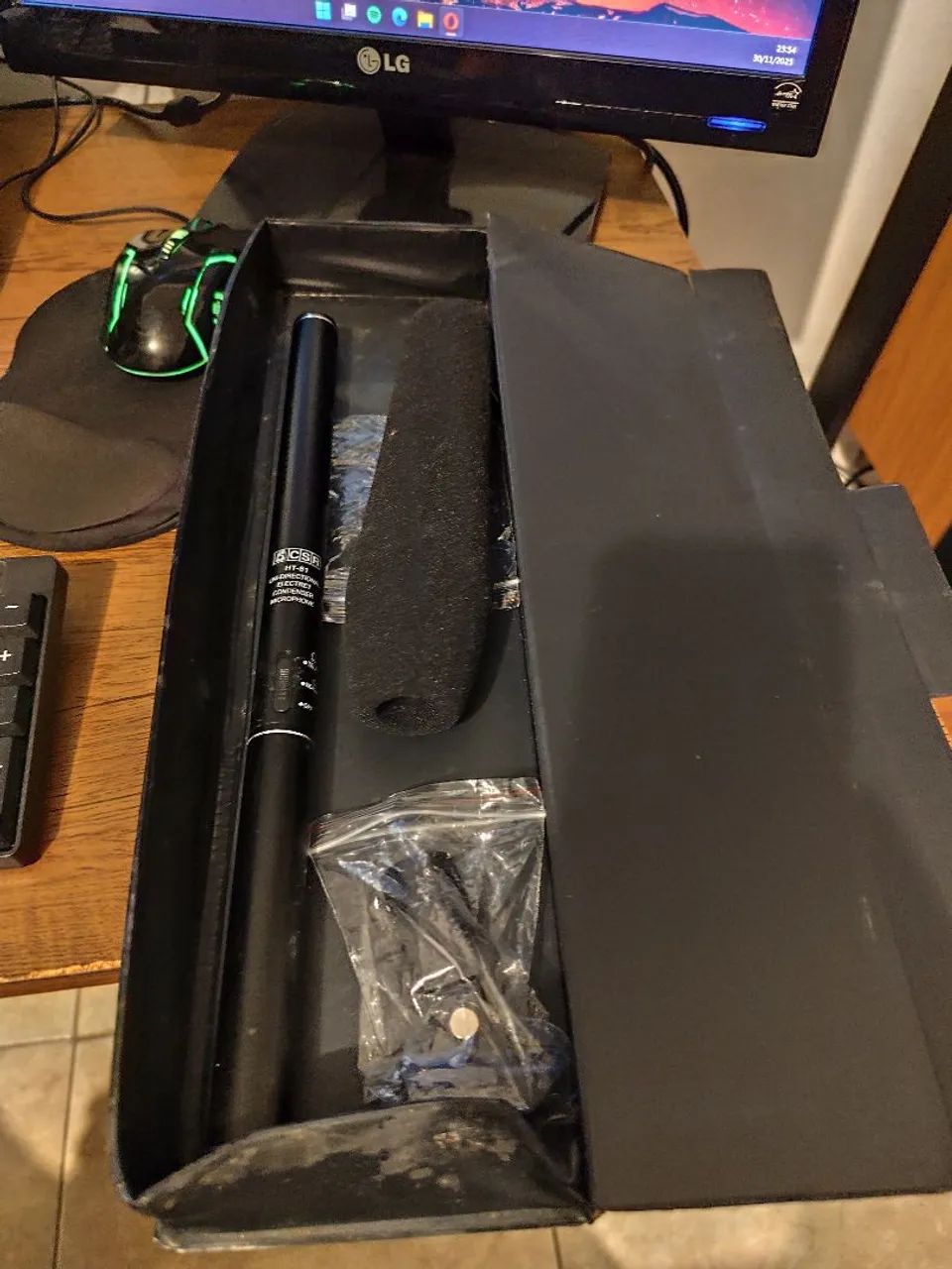 Microfone HT-81 Condensador Unidirecional - Foto 3