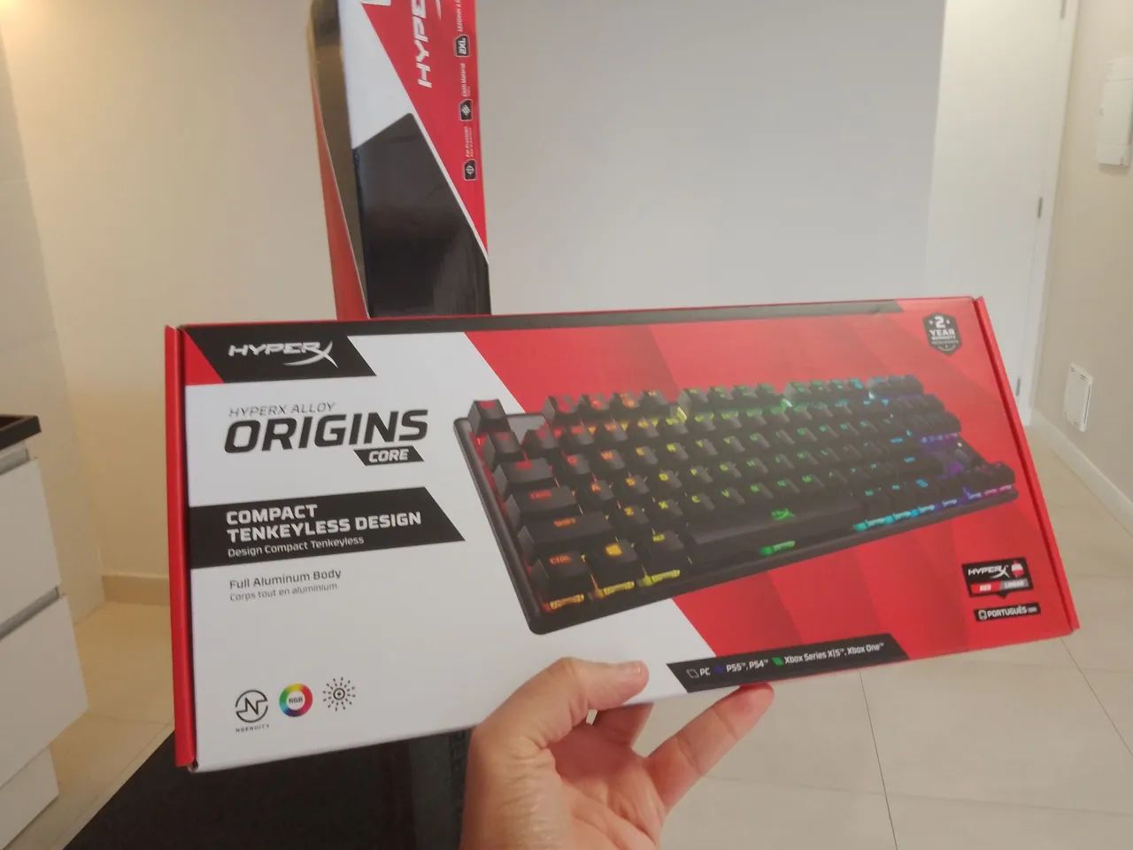 Teclado mecânico gamer hyperx alloy origens core à venda.