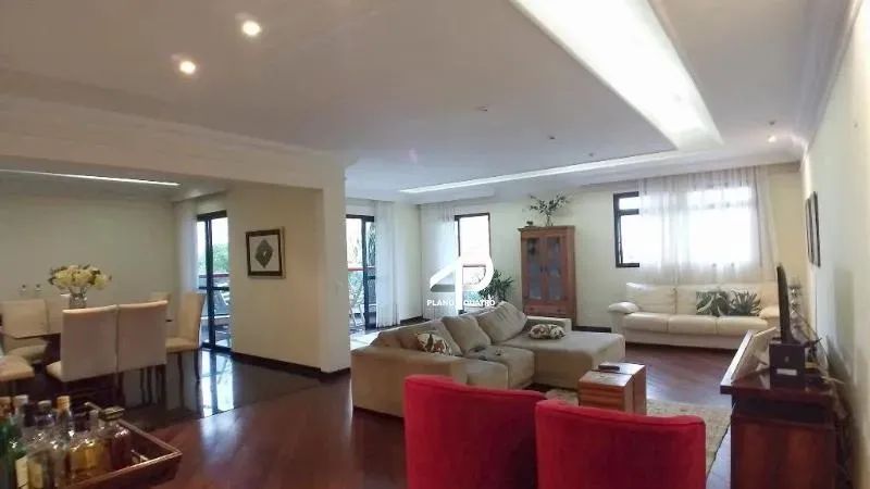 Apartamento com 4 quarto(s) no bairro Centro em Cuiabá - MT