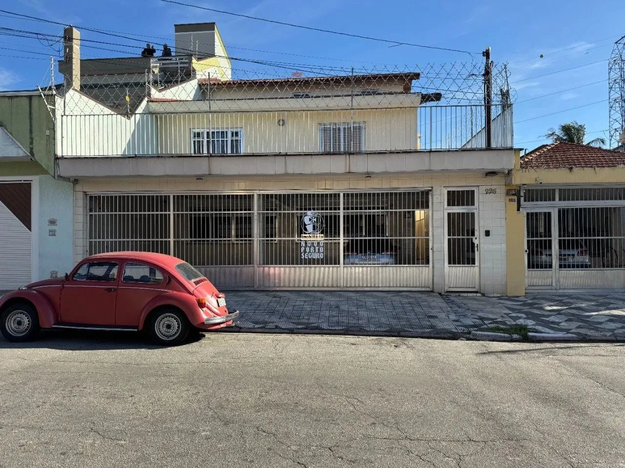 Casa para venda ou Locação no Parque Novo Mundo