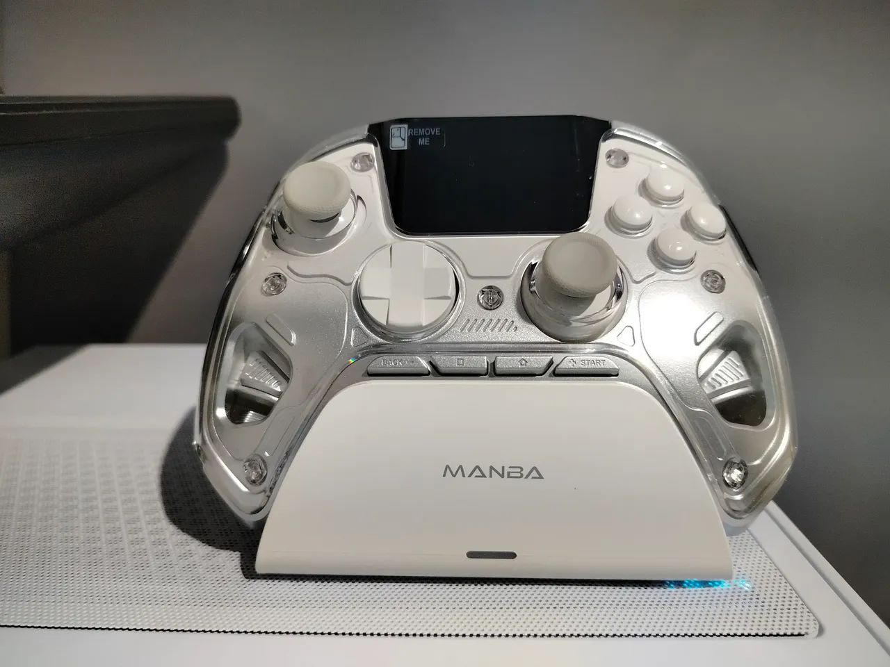 Controle de Vídeogame Manba - Design Exclusivo e Carregamento