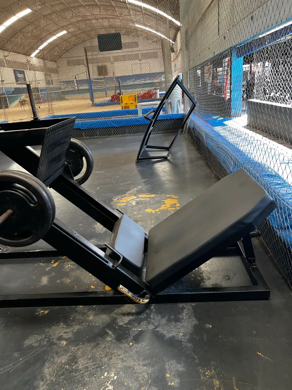 Leg Press + 250kg de peso 25kg cada anilha  - Foto 2