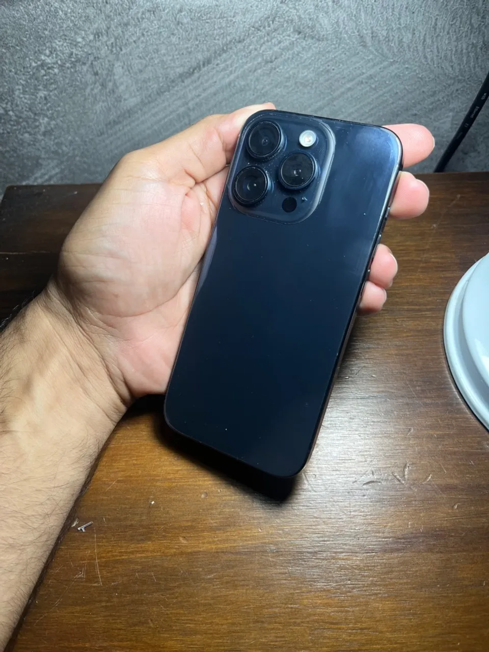 iPhone 15 pro 256g