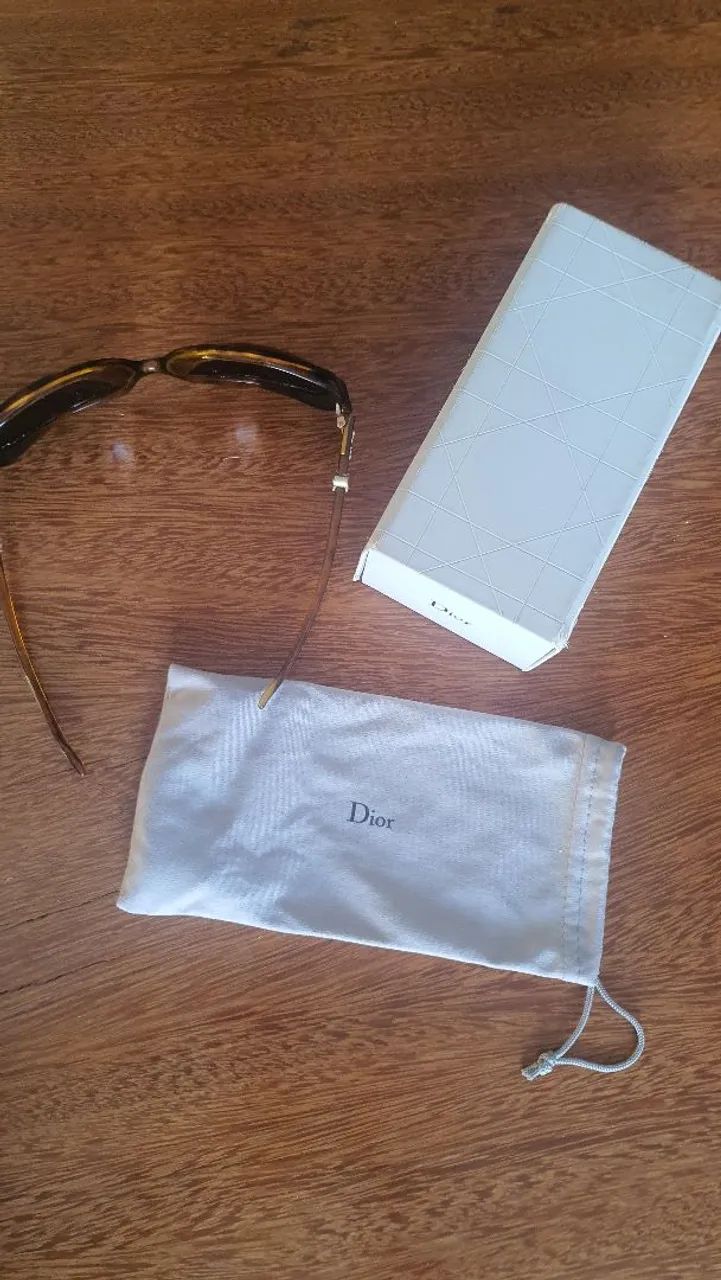 Óculos de Sol Dior Feminino - Foto 4