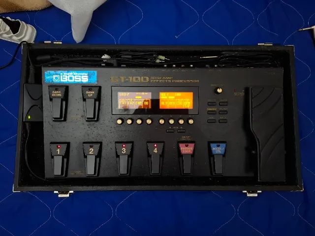 Pedaleira Boss GT100 + Case + Fonte original  - Foto 3
