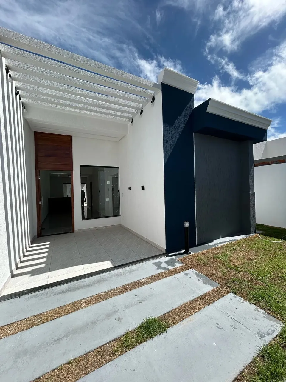 Casa Padrão no Luar Da Barra com 96m² ,3 quartos ,2 banheiros , Luar da Barra, Luar da Ba