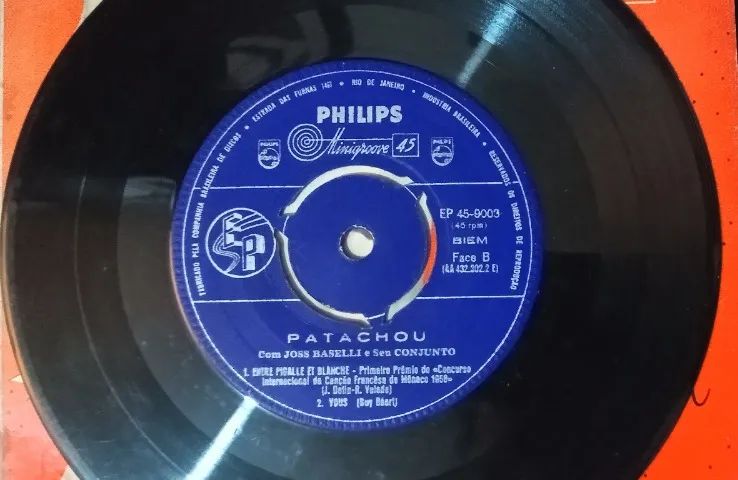 Disco da Patachou com Juss Baselli e seu Conjunto - Anos 50. - Foto 3
