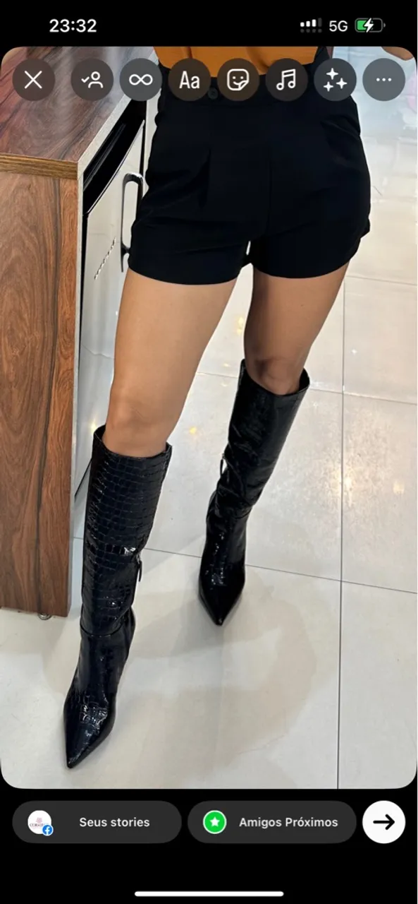 Botas de cano alto pretas