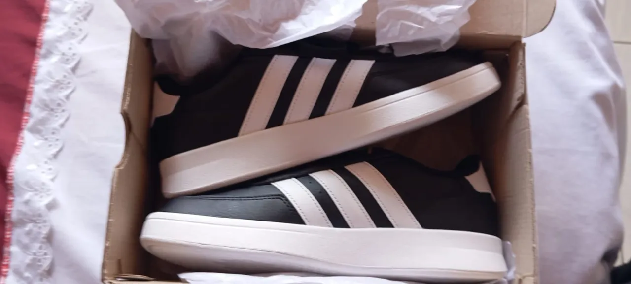 Tênis Adidas Preto