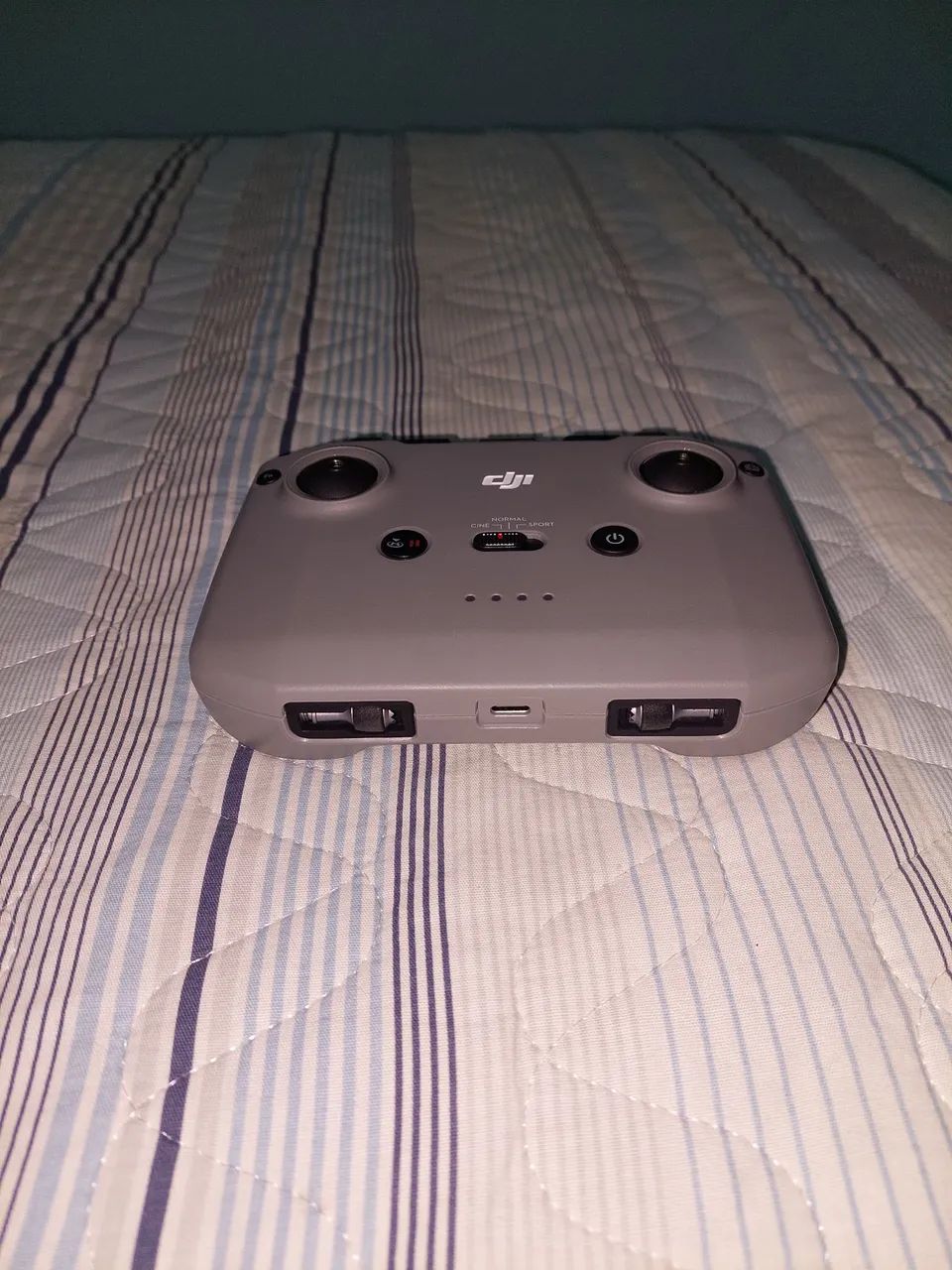 Drone DJI Mini 2 Fly More Combo - Foto 4