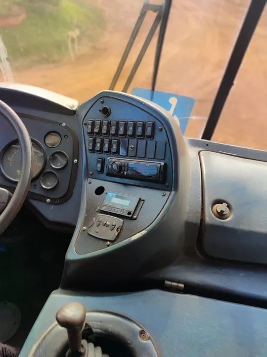 02 Onibus  MB motor dianteiro Rodoviário - Foto 12