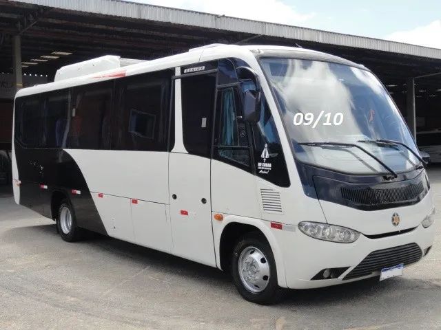 Micro Ônibus Rodoviário - Ano 09/09 - M. Benz 915 - Ar de Teto - 25 Lugares.
