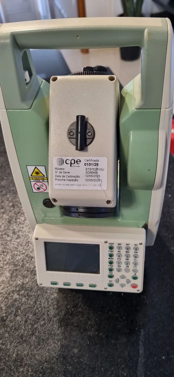 Estação total 64187037116545124