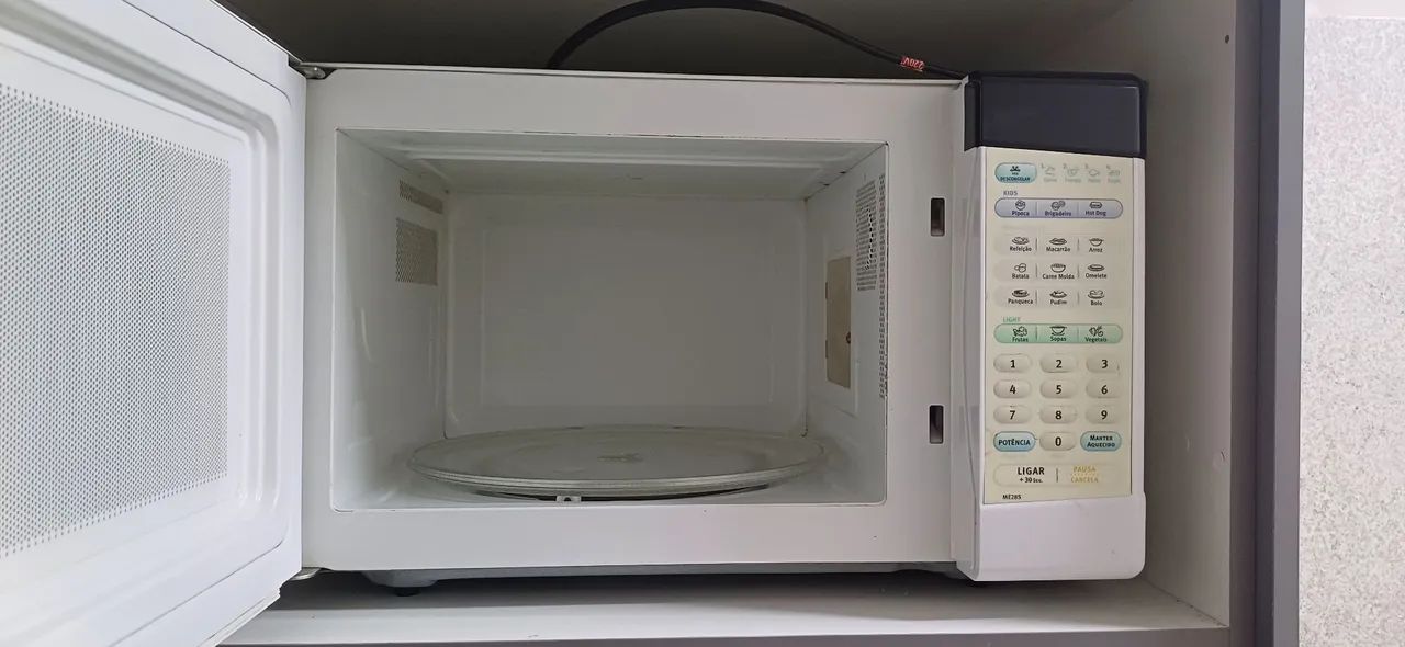 Micro-ondas 64302531167745121