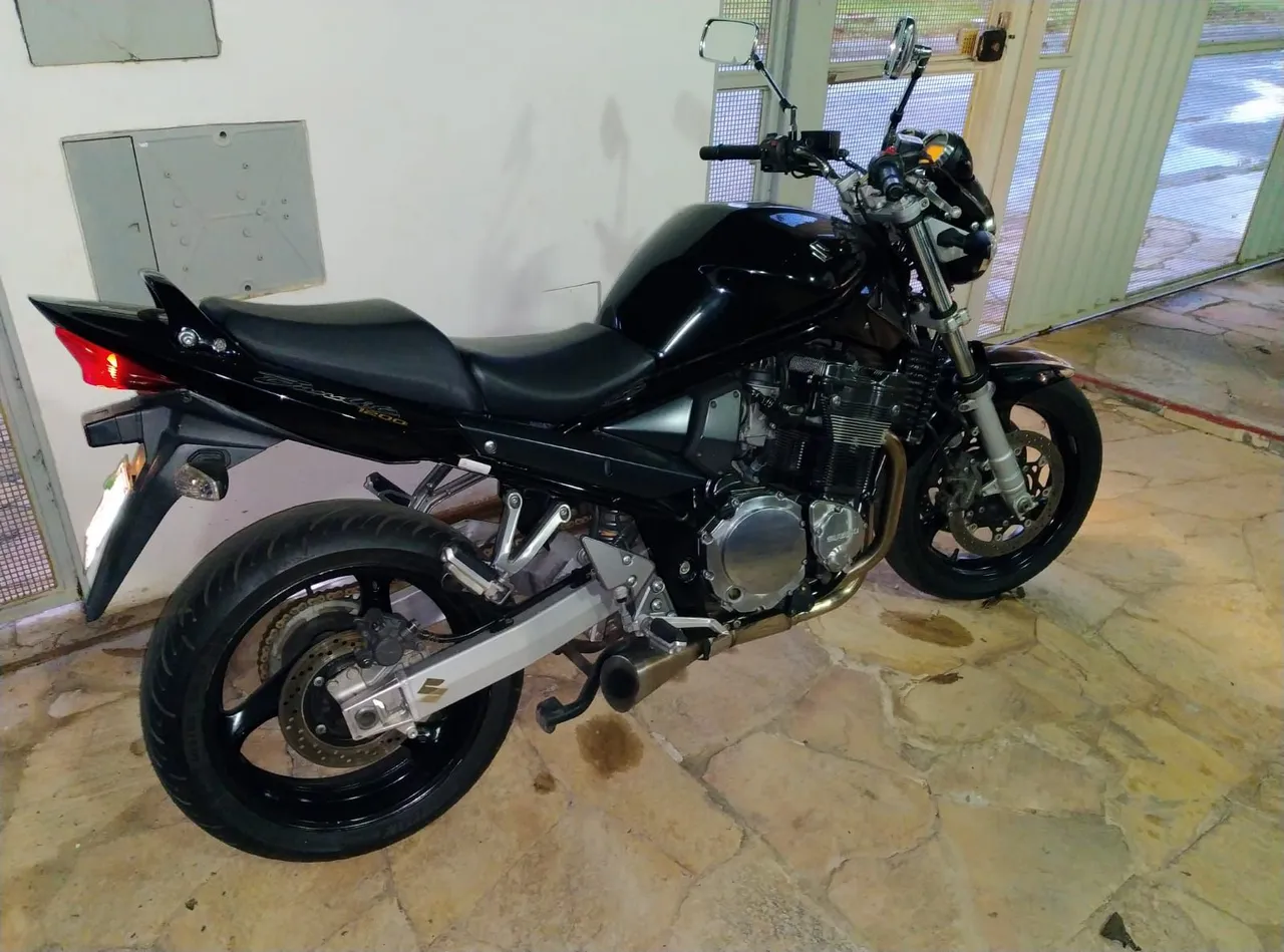 Suzuki bandit 1200 N