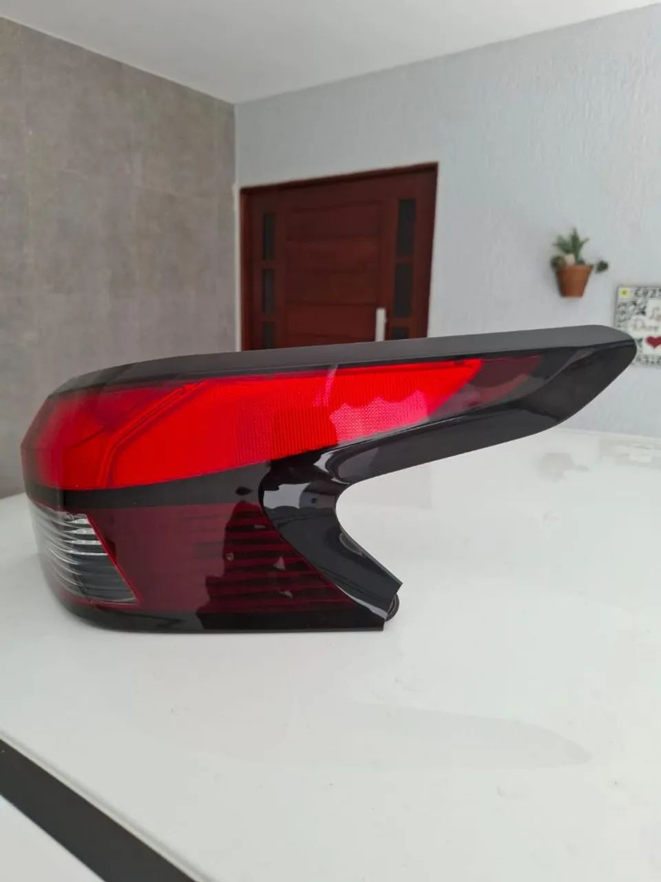 Lanterna Traseira new versa 2024 lado direito
