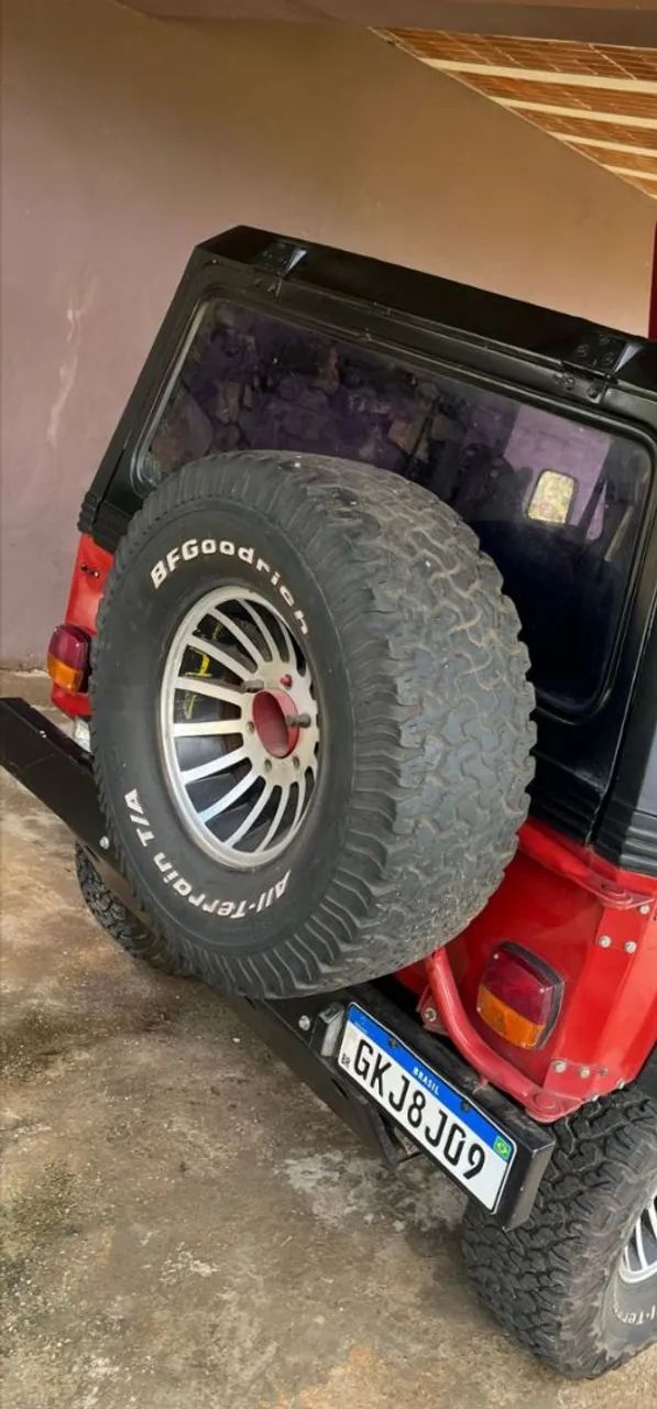 Jogo de Pneus BF Goodrich 33x12,5 r15 - Foto 5