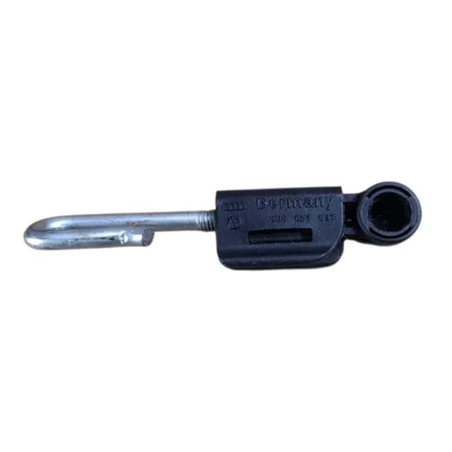Clip Fechadura Volkswagen Voyage G5 G6 6d0827637 Original - Peças