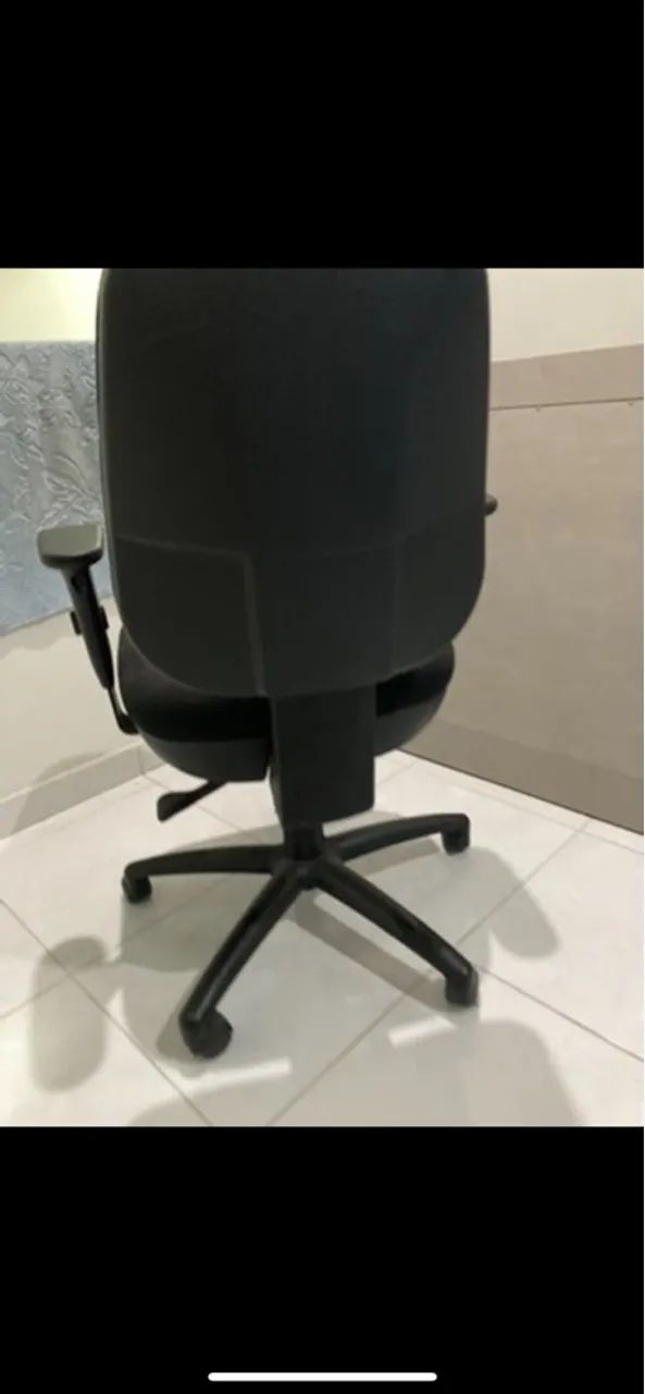 Cadeira de escritório ergonômica - Foto 2