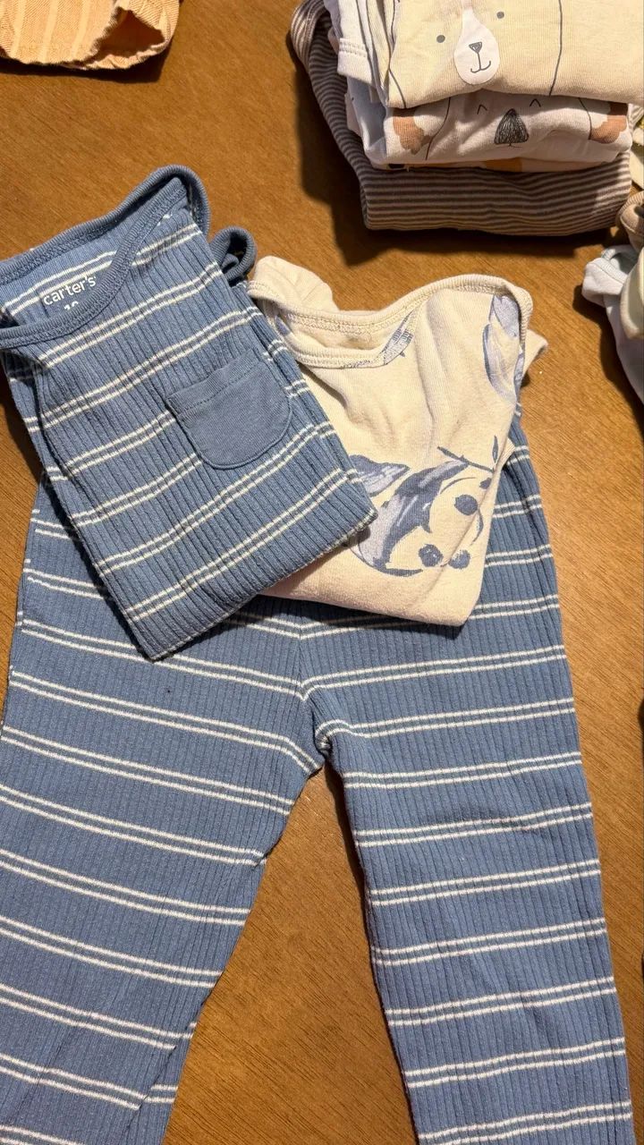 Pijamas bebê 24 meses carters.64314063614594120