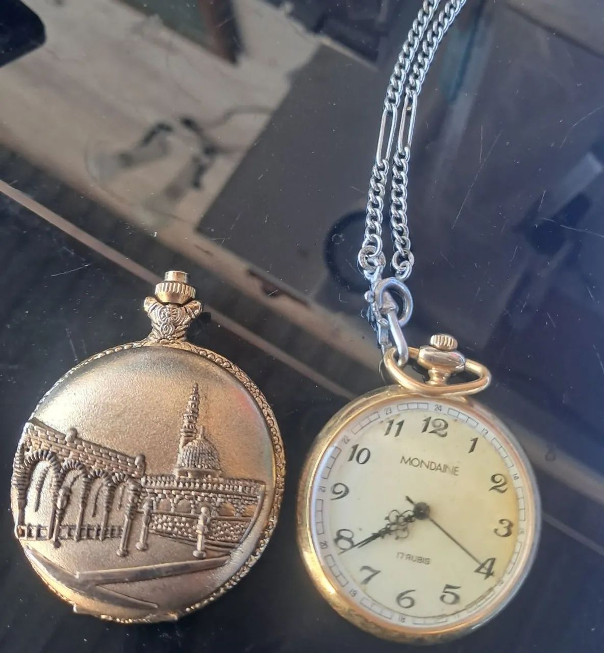RELÓGIO DE BOLSO ANTIGO (USADO) LEIA A DESCRIÇÃO DO ANÚNCIO, POR FAVOR!  - Foto 2