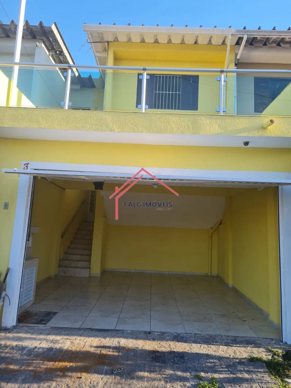 Sobrado à venda no Jardim Bela Vista em Osasco-SP: 2 quartos, 1 sala, 1 banheiro, 2 vagas