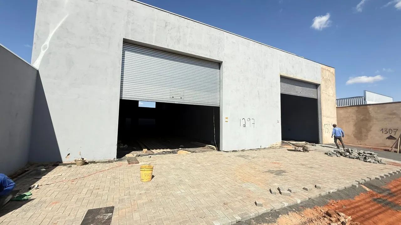 VENDO BARRACÃO ALUGADO PRA INVESTIDOR  - Foto 4