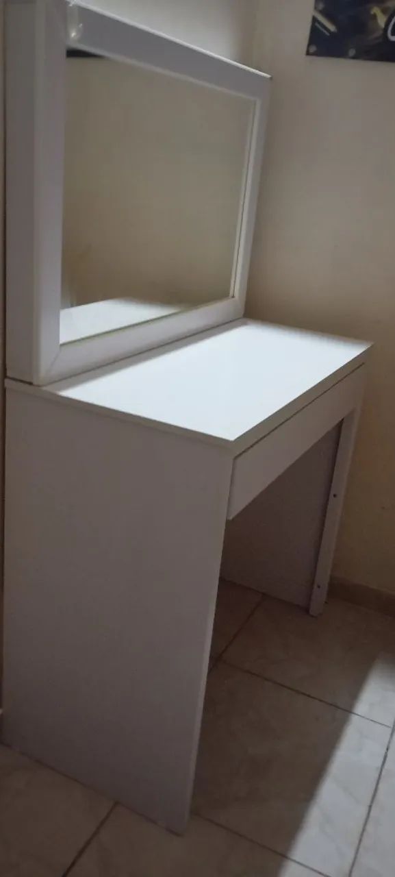 Penteadeira 64276674348546123