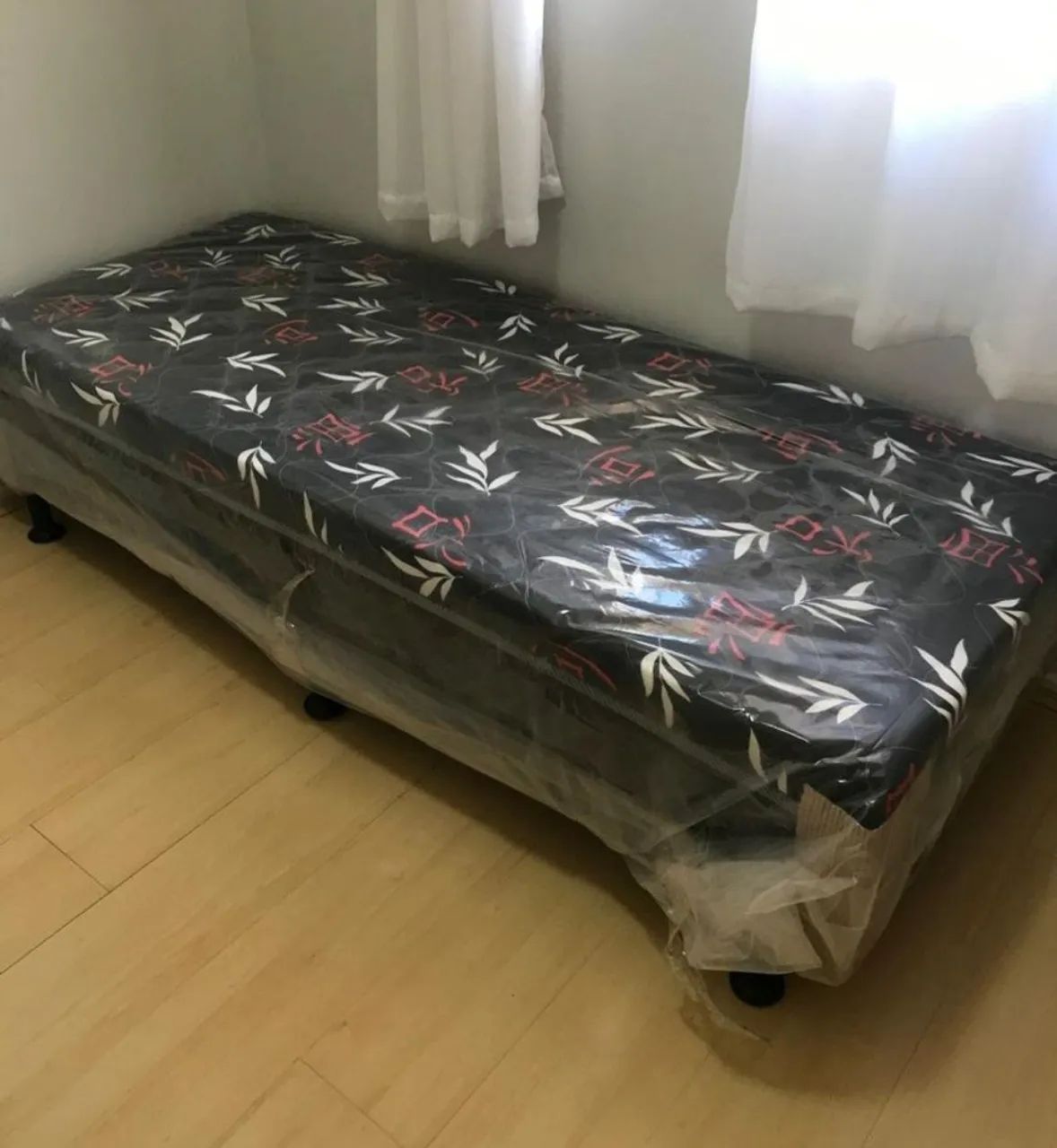Cama Box de Solteiro