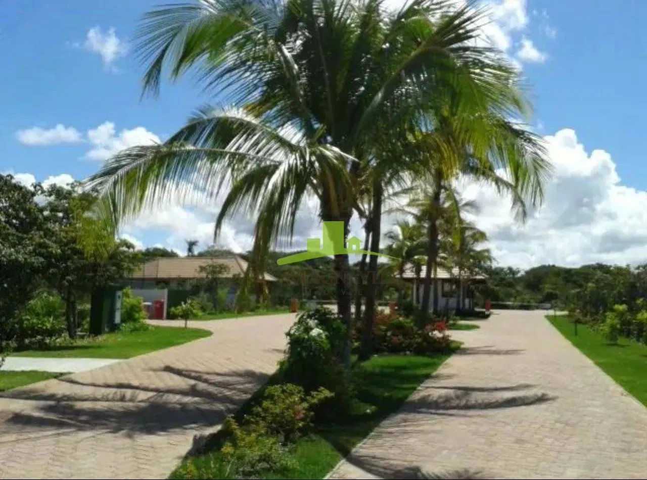 Terreno à Venda em Praia do Forte, Condomínio Piscinas Naturais, 540m², Plano, Esquina, Lo