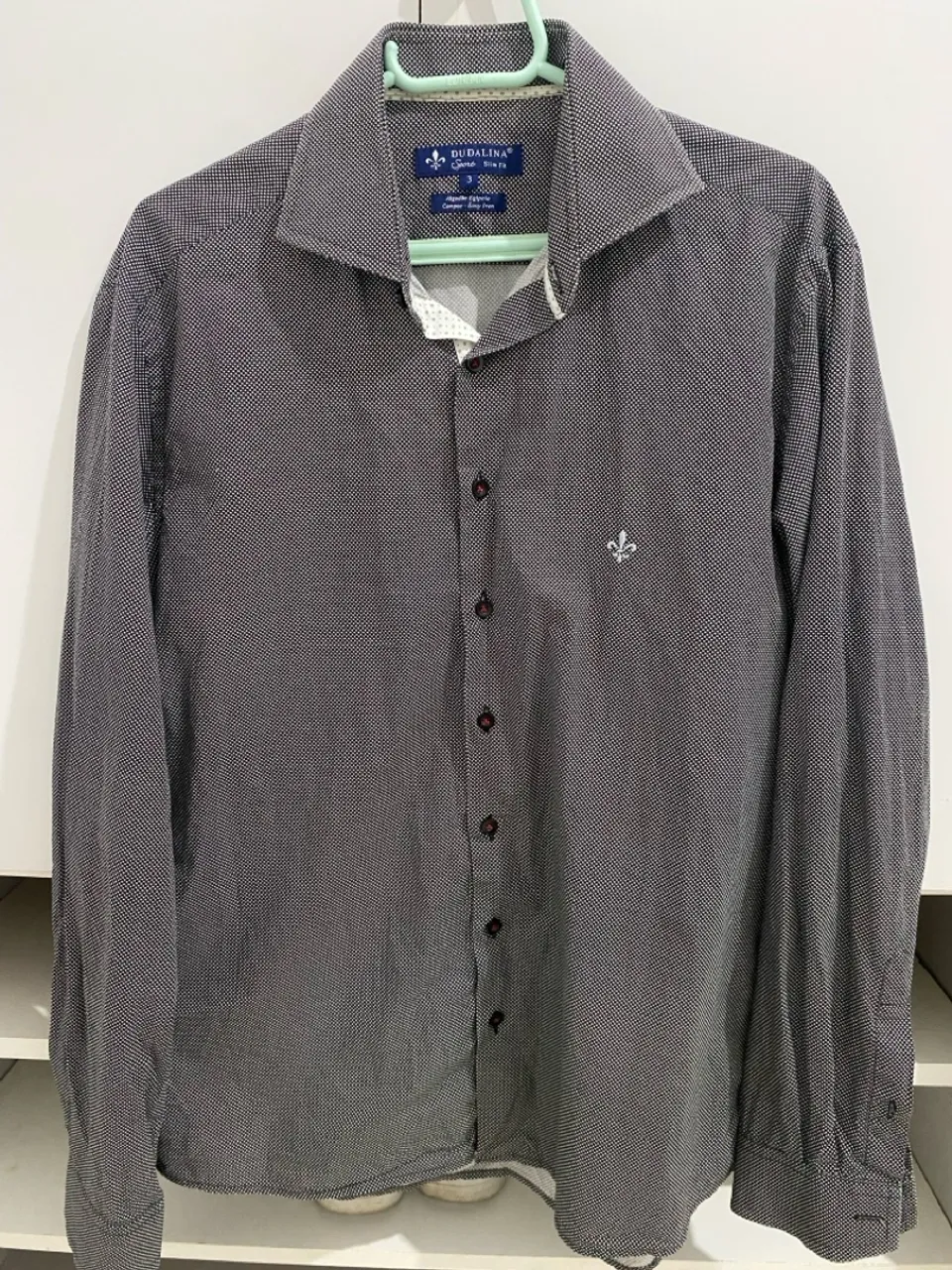 Camisa Dudalina Masculina Cinza com Detalhes