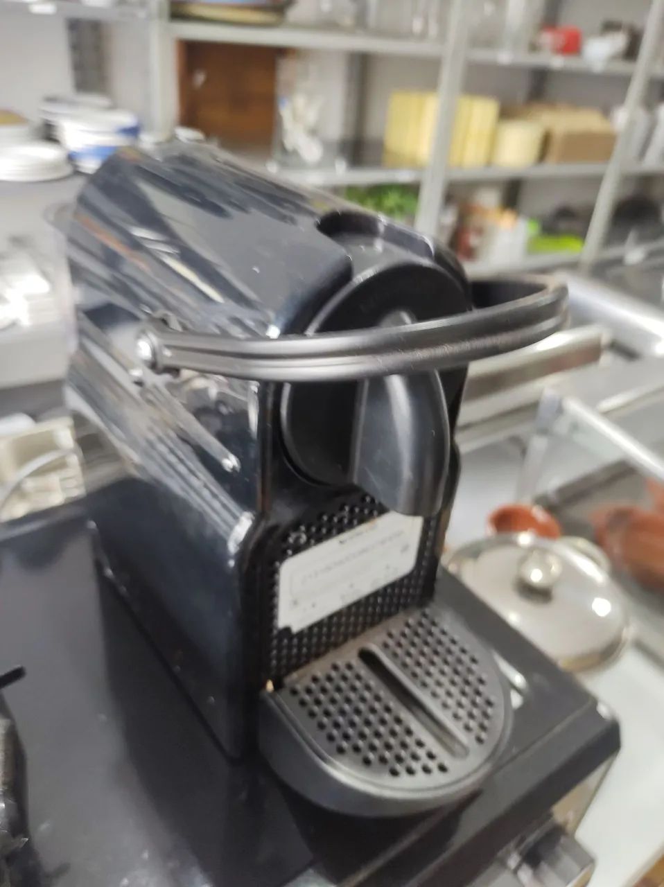 Cafeteira Nespresso Inissia D 40 Cor Preta 220 V - Foto 3