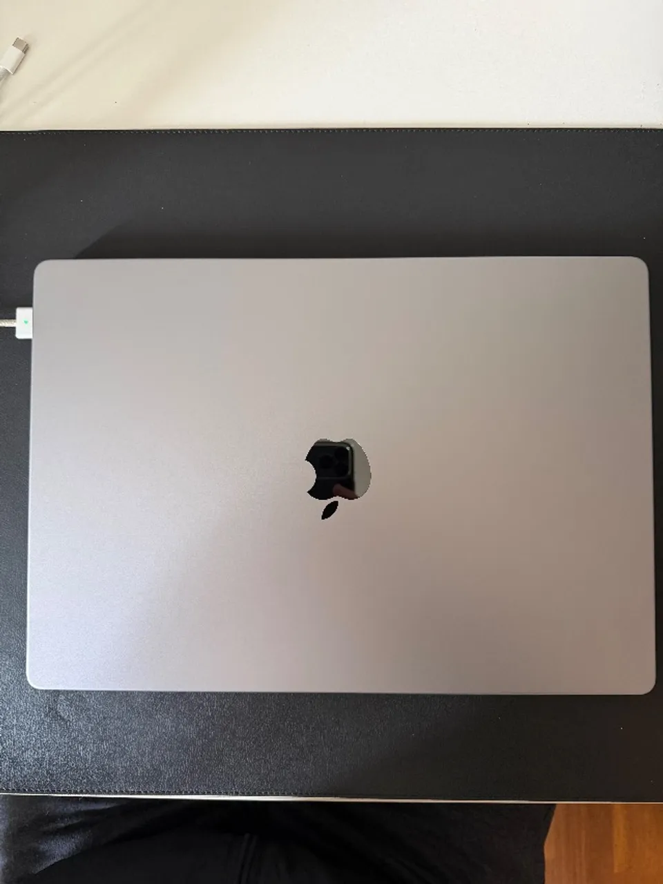 Macbook Pro M5 Max 16 36GB 2TB Silver Lacrado - ATENÇÃO ABC SP