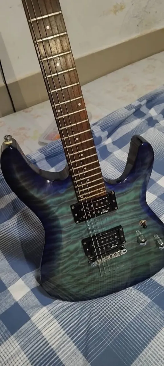 Guitarra Elétrica Schecter Diamond Series